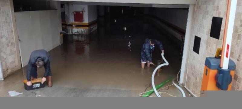 Alanya Belediyesi aşırı yağışta seferber oldu