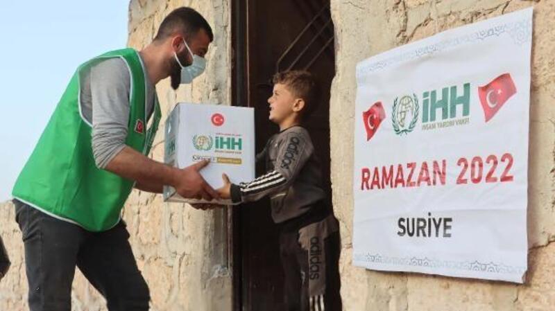 İHH’den Afrin’de 8 bin 500 sivile Ramazan yardımı