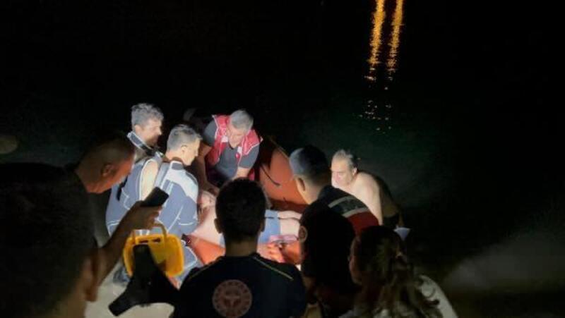 Baraj gölünde boğulma tehlikesi geçiren kişiyi itfaiye kurtardı