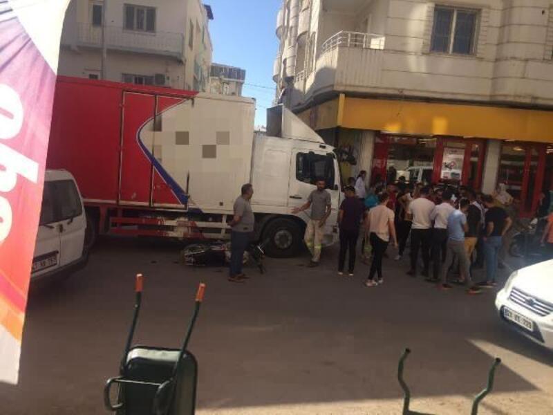 Nusaybin’de kamyon ile motosiklet çarpıştı: 1 yaralı