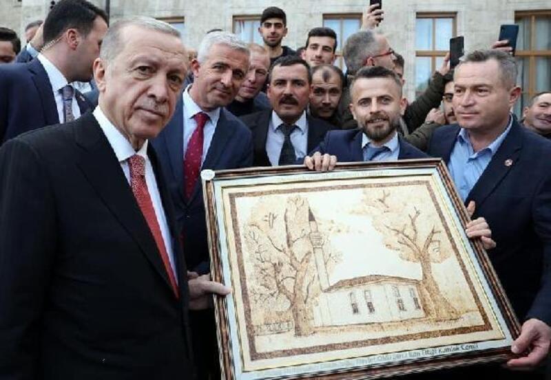 Yenişehirli gençlerden Cumhurbaşkanı Erdoğan’a anlamlı hediye