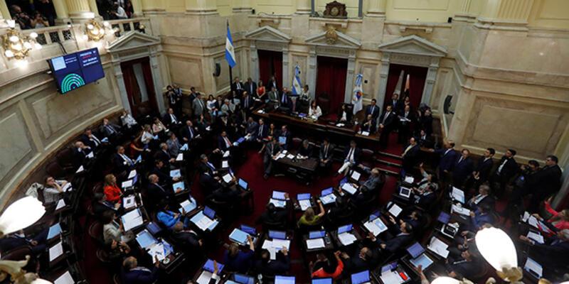 Arjantin'de milletvekilleri 180 gün maaş almayacak - Dünyadan Haberler