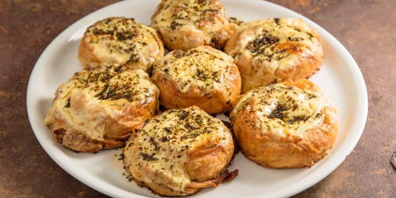 (14.04.2021) Günün iftar menüsü; Sütlü Sarı Mercimek Çorbası, Damat