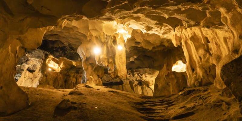 Karain Mağarası Nerede, Nasıl Gidilir? Karain Mağarası Oluşumu Ve  Özellikleri... - Seyahat Haberleri