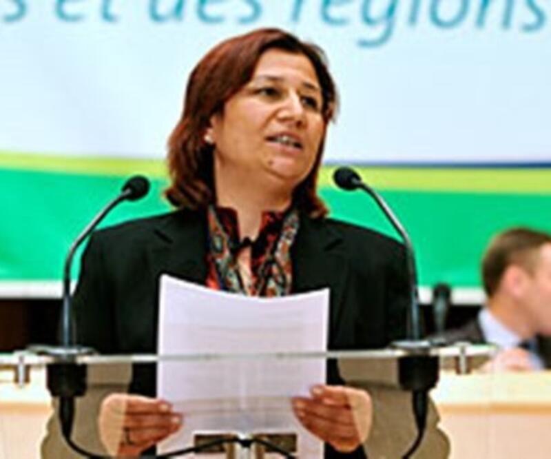DTK Eş Başkanı Leyla Güven tutuklandı