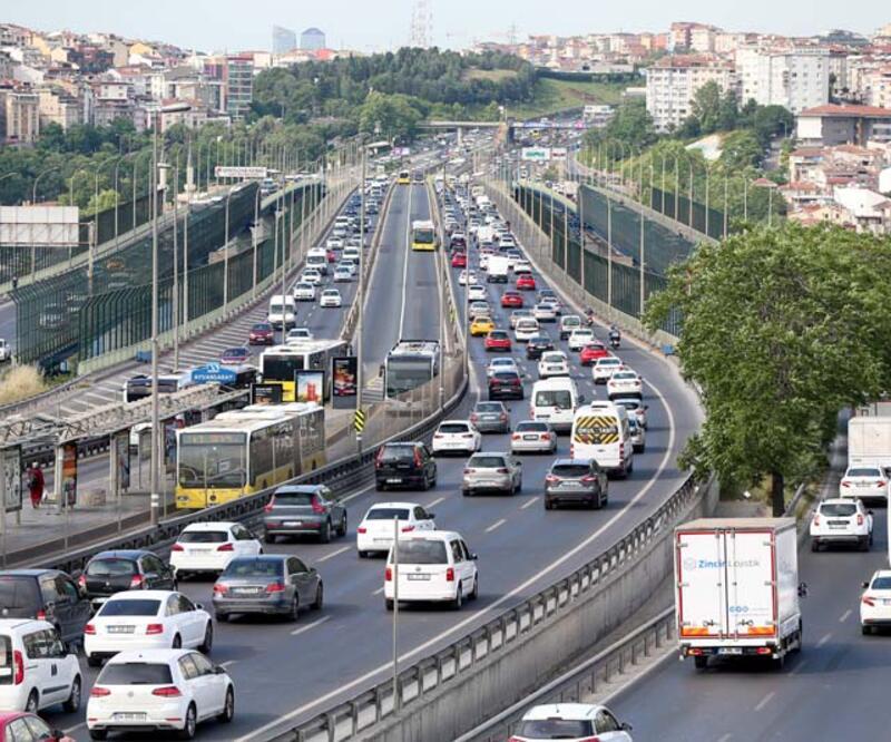 Son dakika... İstanbul trafiğinde yoğunluk!  