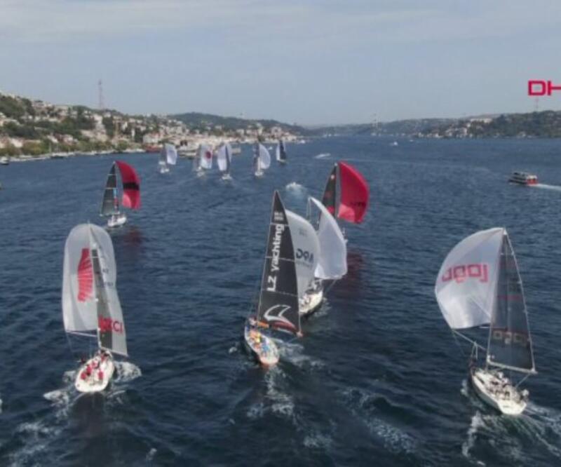 Yelkenli Tekneler İstanbul Boğazı'nda kıyasıya yarıştı