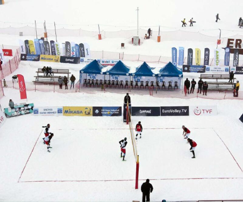 Erciyes'te Kar Voleybolu Avrupa Kupası heyecanı başladı