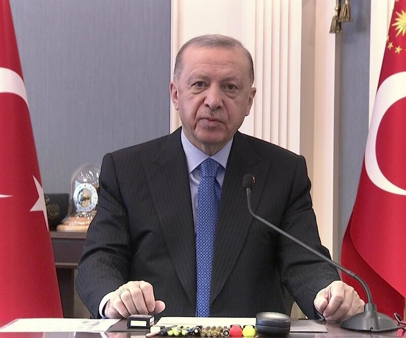 Cumhurbaşkanı Erdoğan'dan Batı'ya mülteci eleştirisi