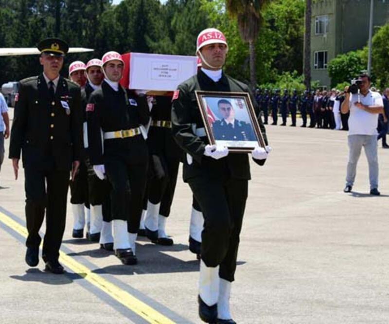 Şehit Piyade Teğmen Güler'in cenazesi memleketi Antalya'da