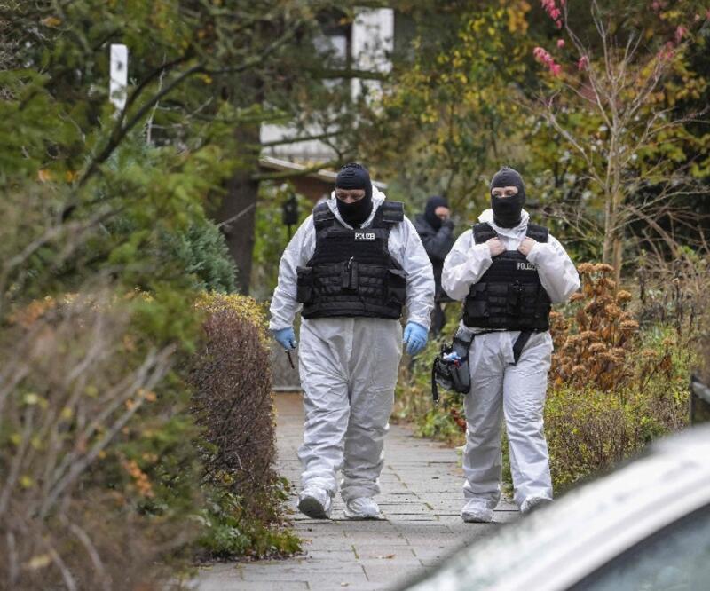 Almanya'da darbe planladıkları iddia edilen 25 kişi gözaltına alındı