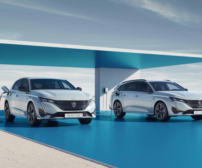 Peugeot 2023’te elektriklenecek