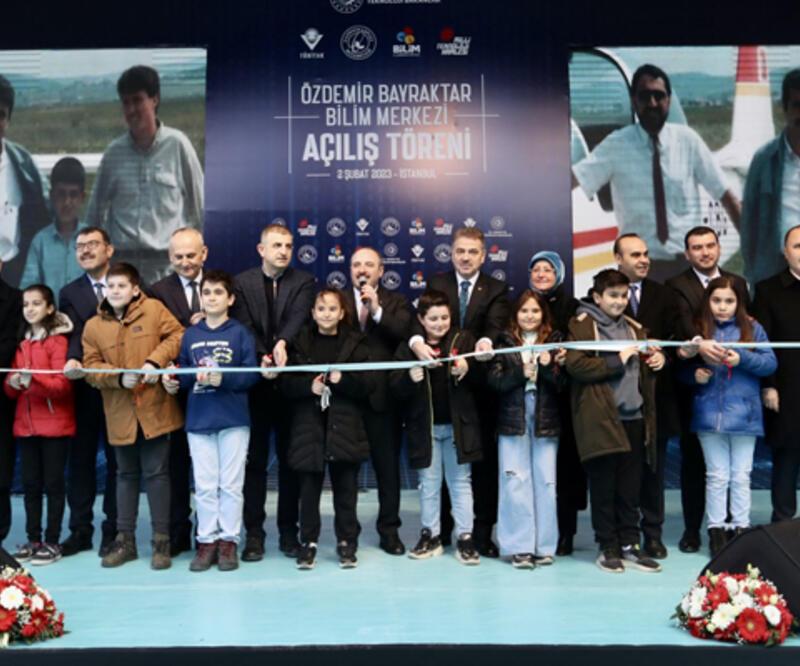 Özdemir Bayraktar Bilim Merkezi açıldı