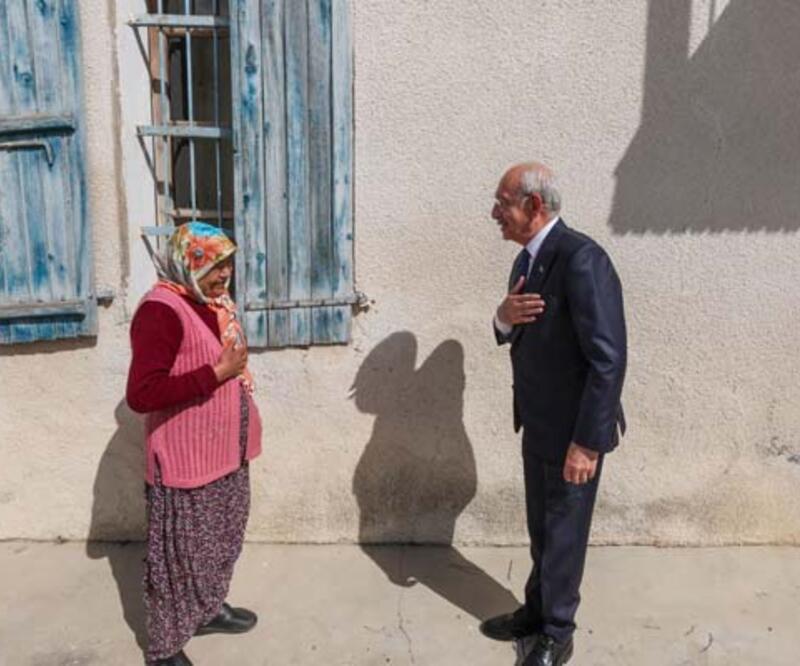 CHP Genel Başkanı ve Cumhurbaşkanı Adayı Kılıçdaroğlu, eşi Selvi Kılıçdaroğlu ile KKTC’de
